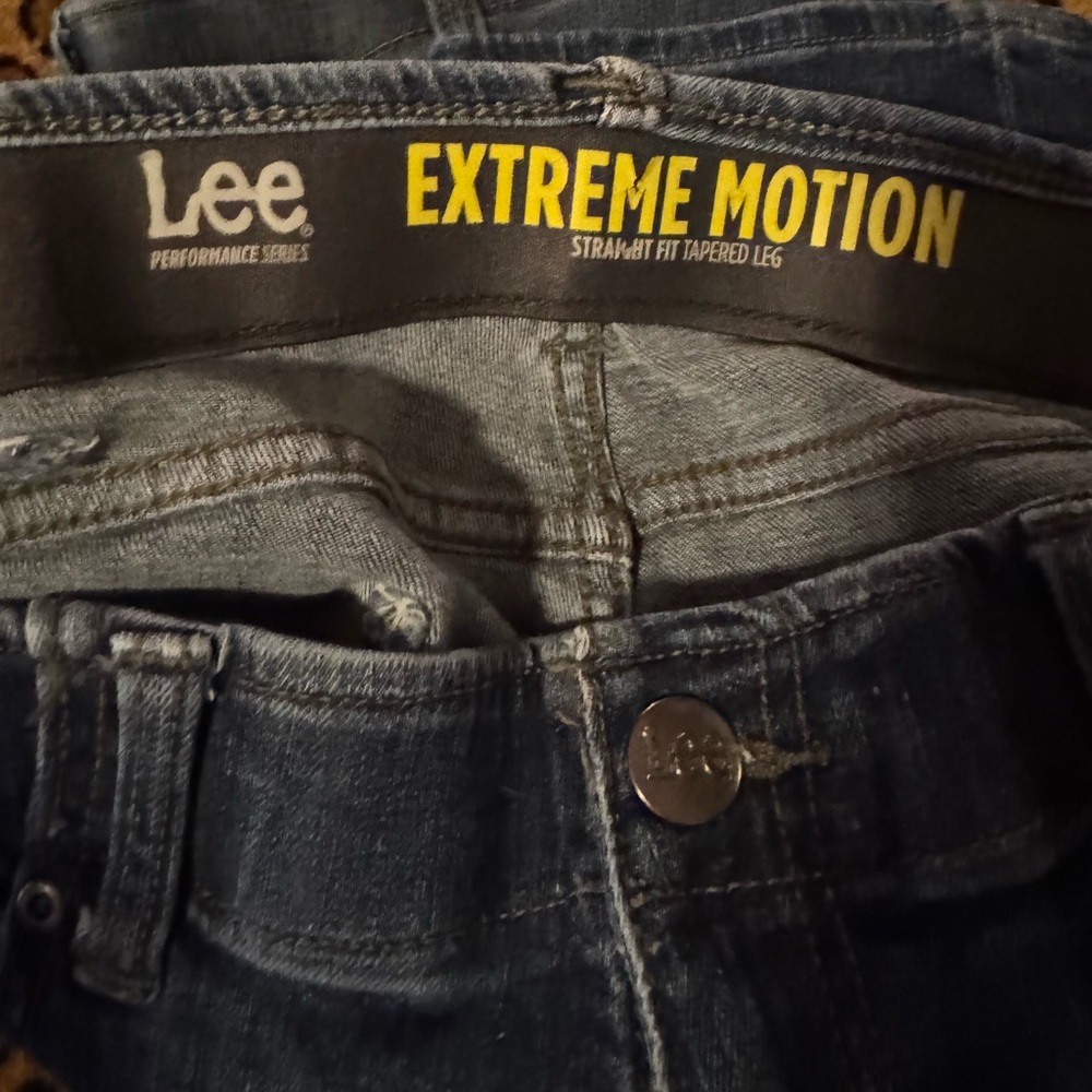 Lee Extreme Motion Jeans